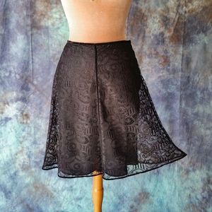 STUDIO M PETITE Battenburg Style Lace Skirt Size 6 Petite